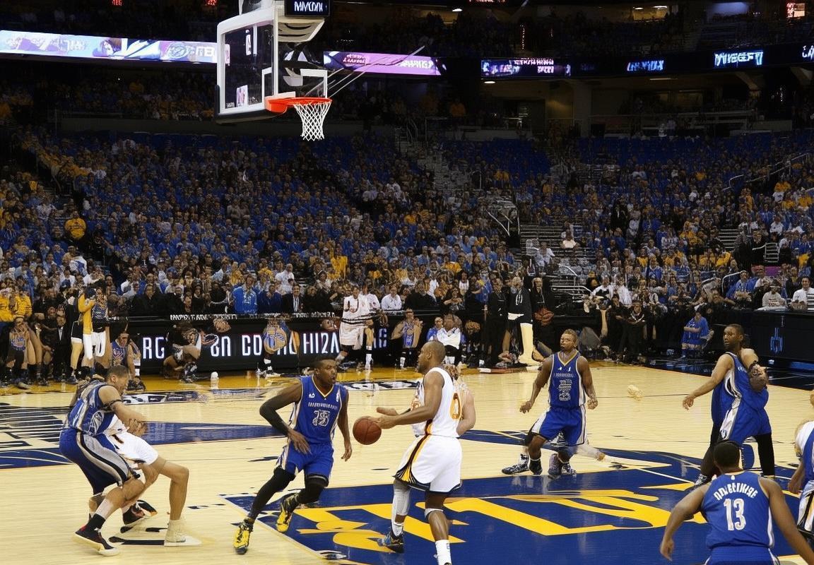 2014NBA季后赛：勇士灰熊巅峰对决，小球战术改写NBA格局(图1)