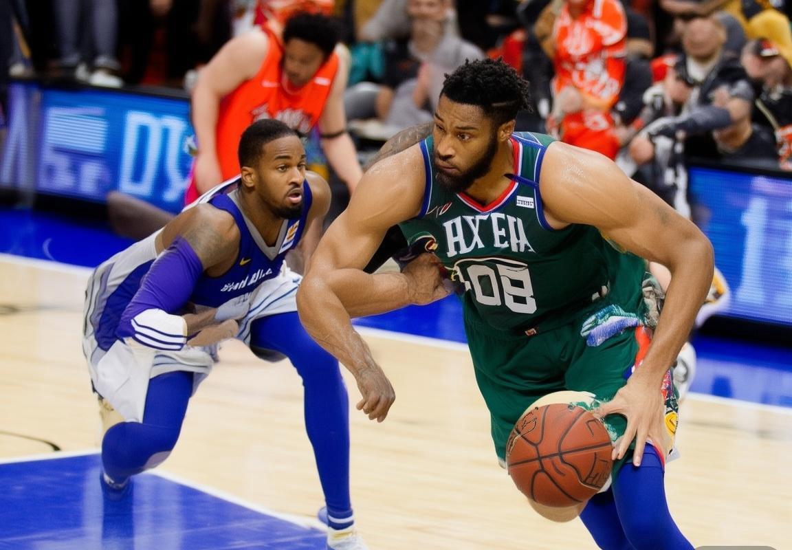 费城76人对阵骑士：激情对决精彩回顾及战术解析(图2)